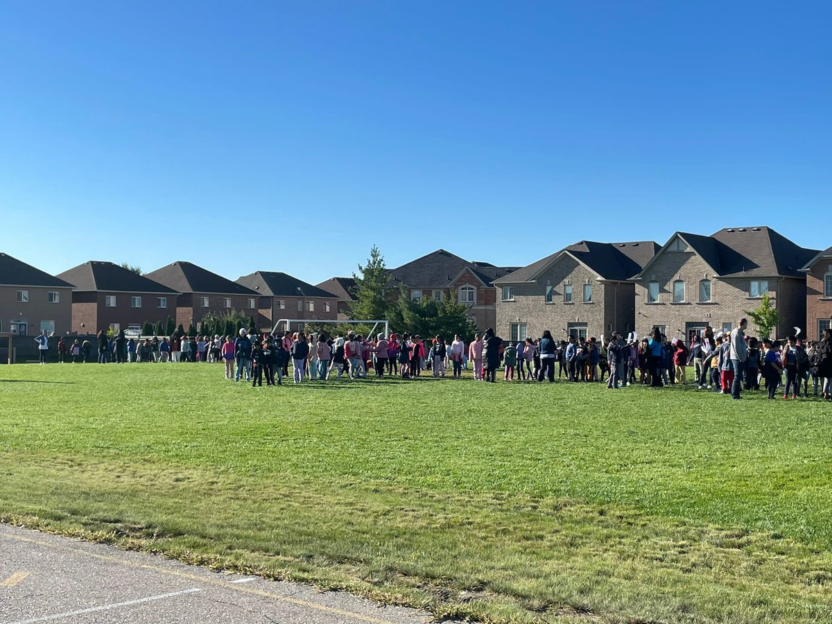 Carberry walks for #TerryFox! Thanks to all who made donations! We surpassed our goal of raising $1500 for @TerryFoxCanada! @PeelSchools