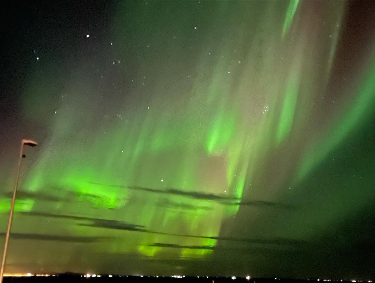 MissDobzanski's tweet photo. Took a few personal days to visit Iceland over the past few days! I cannot stress enough how important it is for teachers to take any opportunity to take breaks and do what makes you happy. You will always be better for others, when you take care of your own well-being. https://t.co/3Grh7WGedS