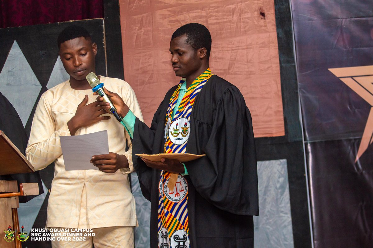 PaschalAkotia's tweet photo. Over the weekend, I was sworn in as chairperson of the Judicial committee of the KNUST Obuasi SRC for the 2022/2023 academic year. I in turn swore in elected executives of the SRC in my capacity as Judicial Chairperson. 
To thee we made a solemn vow!🙇
For God and country 🇬🇭 https://t.co/6gz4om3shF
