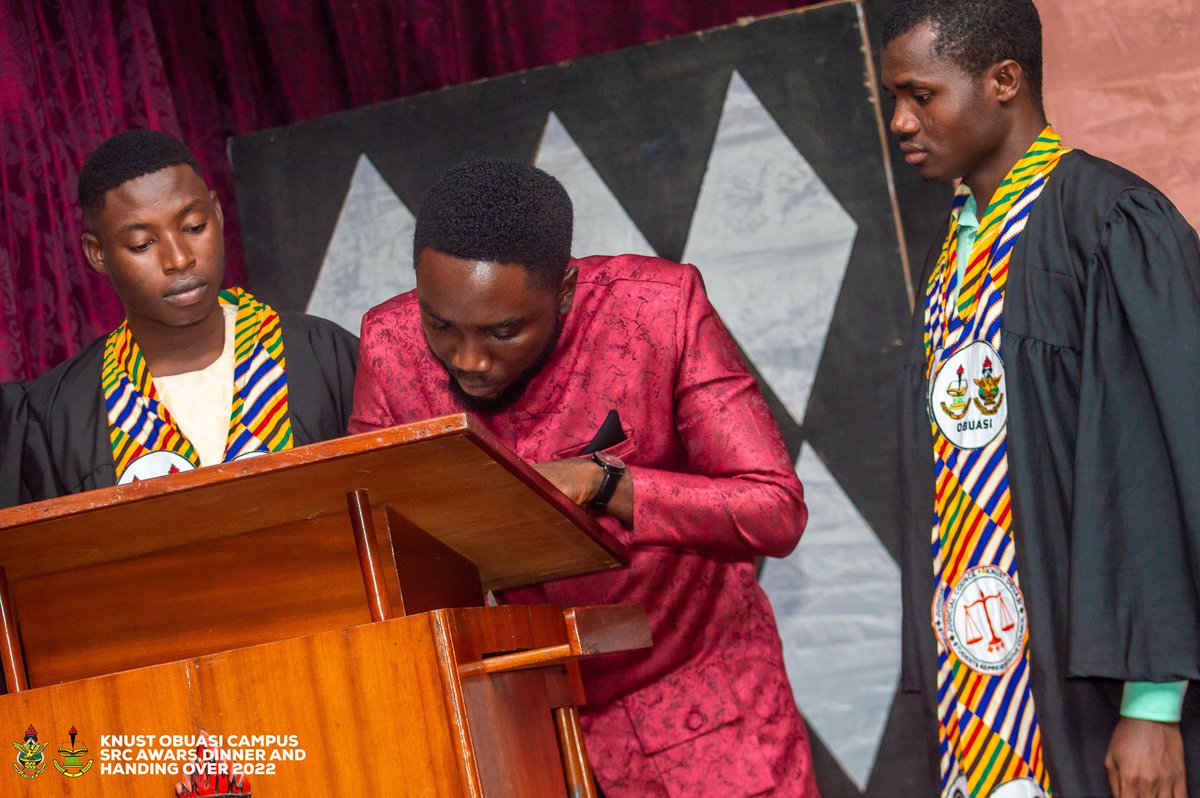 Over the weekend, I was sworn in as chairperson of the Judicial committee of the KNUST Obuasi SRC for the 2022/2023 academic year. I in turn swore in elected executives of the SRC in my capacity as Judicial Chairperson. 
To thee we made a solemn vow!🙇
For God and country 🇬🇭
