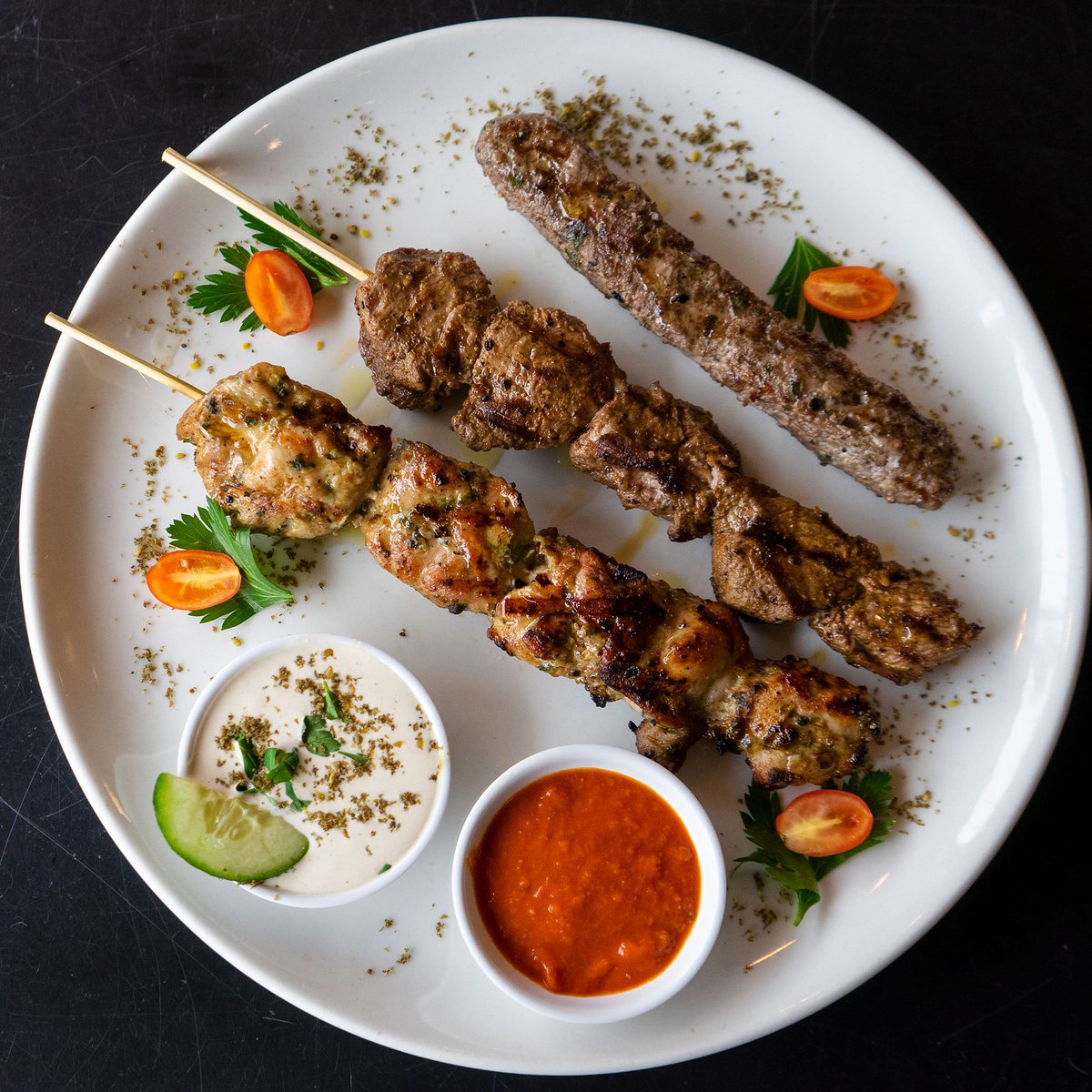 ByTheWayToronto's tweet photo. Who's hungry? 

Come by and try our lamb, chicken or kufta kabobs - served with rice, salad and tahini. 

#BTW #BTWTO #Bytheway #kebobs #kebabs #MiddleEasternfoodTO #IsraeliFoodTO #LevantineCuisine #madefreshdaily #madefresh #orderlocal #dineTO #patioopen #patioTO https://t.co/tT2fAjDALT