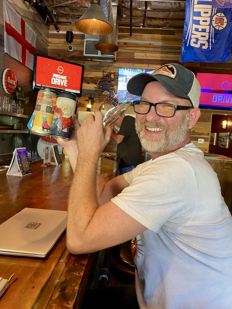 Link n Hops (@linknhops) on Twitter photo 🏆 League n Hops W2 Update: Congrats to Ed's #fantasyfootball team, "Scam Likely" for the W2 #dub, and scoring a winner's 4pk of Ventura Coast Brewing beer with a <a href="/vcbcbeer/">VenturaCoastBrewCo</a> pint glass. Way to go Ed! 🔥 🏆 League n Hops W2 Update: Congrats to Ed's #fantasyfootball team, "Scam Likely" for the W2 #dub, and scoring a winner's 4pk of Ventura Coast Brewing beer with a <a href="/vcbcbeer/">VenturaCoastBrewCo</a> pint glass. Way to go Ed! 🔥