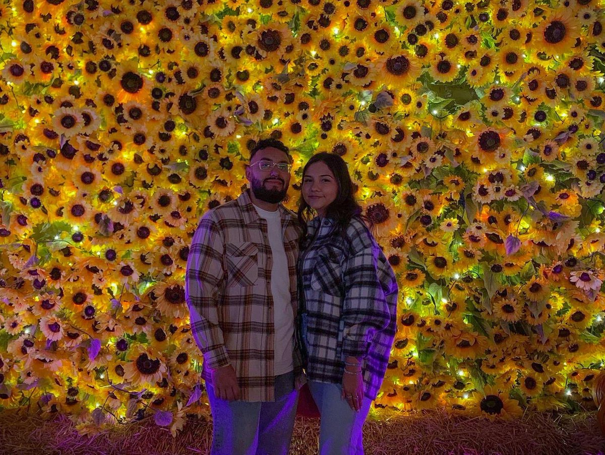 DannyPerez_28's tweet photo. Boo thang👻🍁 https://t.co/xZOMHDbKrF