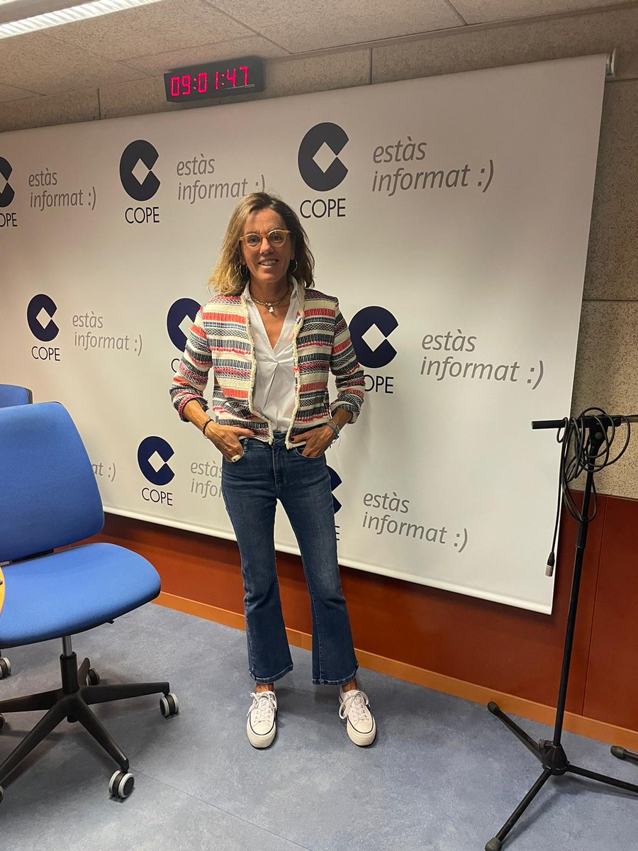 IgnasiMiranda's tweet photo. Us esperem aquest divendres #30Setembre 13.33h #ElMirall 783 AM @COPE_Catalunya @ecclesiacope @COPE, amb @MireiaAngerri1 @mansunides i Manuel Zamora @arqbcncofrade @esglesiabcn; també notícies i cançó 'Un futur que sigui nou' https://t.co/PsJ7S7DKFN:
https://t.co/HHae9Dieww https://t.co/Nx8ng1KhgV