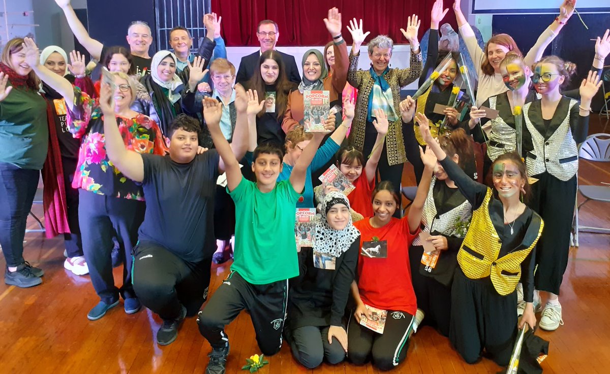 Hands Up for making the impossible possible, for making dreams into reality, for amplifying young people's voices around the world. @GoodChanceCal @roundaboutdrama @INTObelfastwest @stlouises_cc @STogetherNI @ArwaM @irish_news @BelTel @BelfastLive