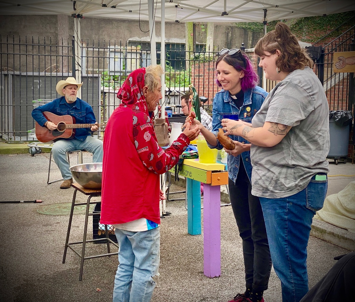 MercyATL's tweet image. Hey, y'all, our newest newsletter is out!
Mercy Community Church News, September 29th - mailchi.mp/74d76aca2fd0/m…