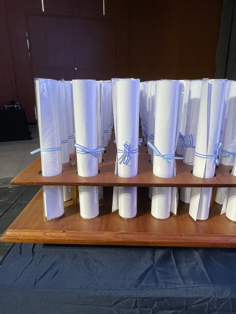 #60 colación de grados de la <a href="/UCCoficial/">Universidad Católica de Córdoba</a> 
Felicitaciones graduados y graduadas!!