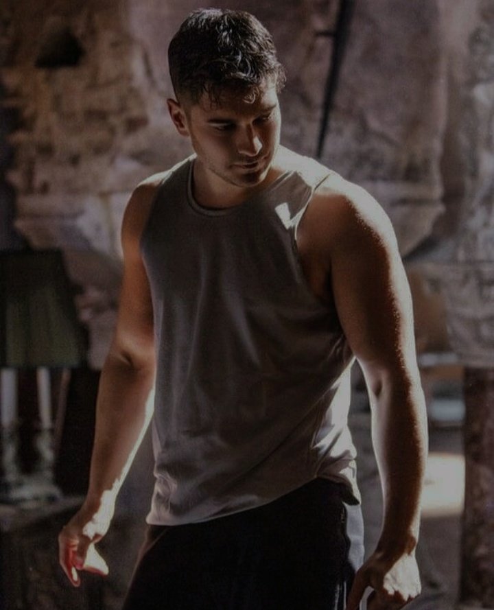 ㅤ
ㅤ 
ㅤㅤ  ㅤㅤ 𝗜𝗡𝗦𝗧𝗔𝗚𝗥𝗔𝗠 𝗣𝗢𝗦𝗧.
 ㅤㅤ           @ andrémaddox.  
 ㅤㅤ    ㅤ       𝟻 𝑚𝑖𝑛𝑠 𝑎𝑔𝑜.

ㅤㅤ