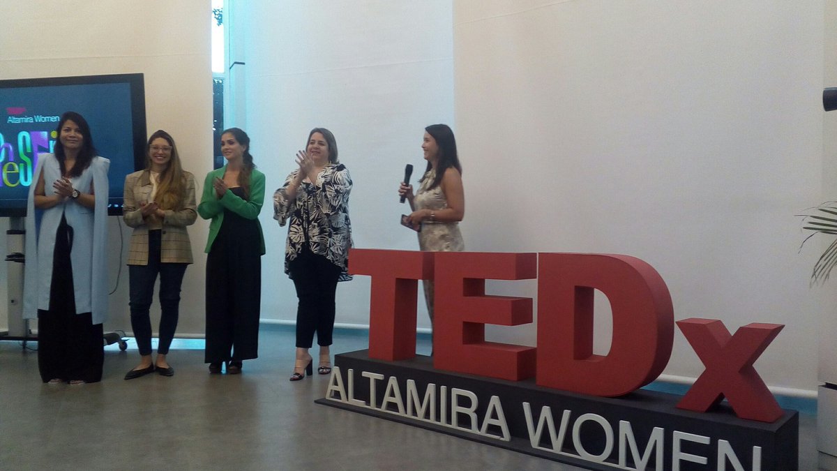 AHORA | Estas son 4 de las 7 speakers que dirán presente en el #TEDxAltamiraWomen
#InfluyendoConImpacto
<a href="/PORMISTACONES/">Evlin PorMisTacones</a> <a href="/MarijoMaracas/">Maria Jose Castejon</a> #JessikaUzcategui
#VanessaTorres