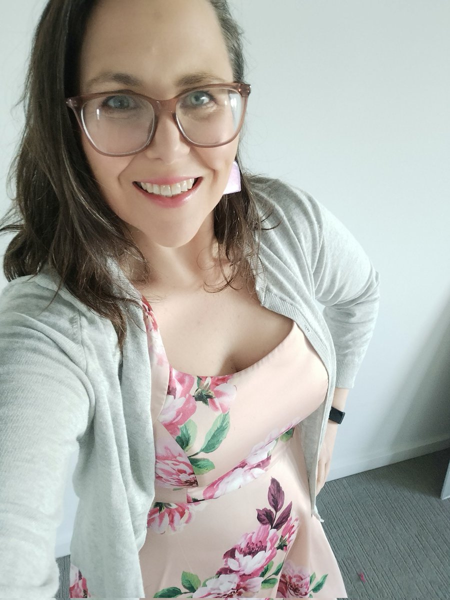 JessHolien's tweet photo. 5yrs ago a "#WomenInSTEM" session at a conference gave the advice to dress subdued, dark colours, masculine etc to be taken more seriously. Now everytime I'm invited to give a talk I wear my l most feminine outfit 🤣 See you B4 lunch, Courtroom 2 @ComBio2022 #ComBio22 https://t.co/cYmFte5CbG