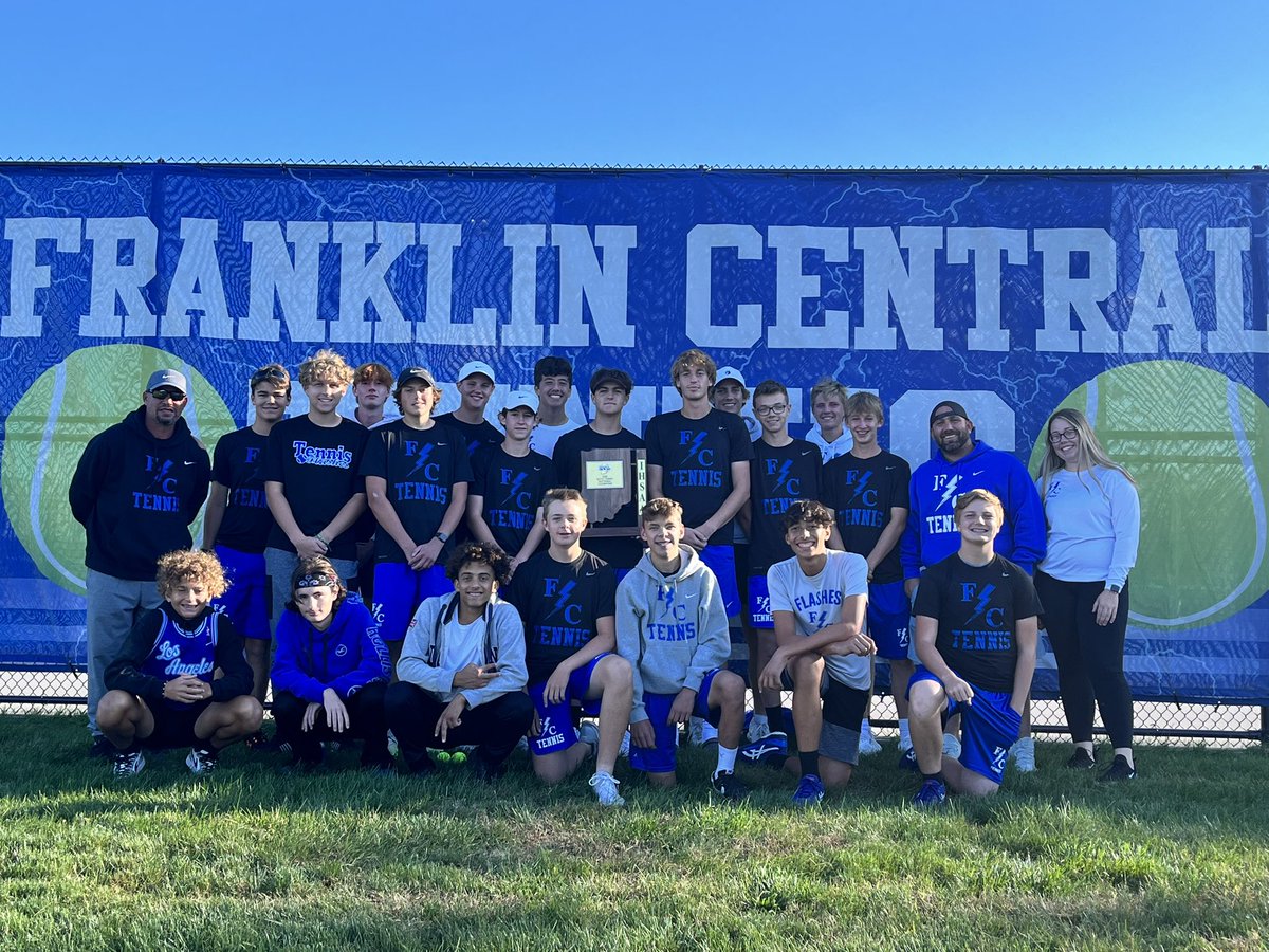 FCFlashes's tweet photo. Flashes — Boys Tennis SECTIONAL CHAMPIONS!!!  Congratulations!  #WeAreFlashes⚡️@FTCSC @FCFlashesTennis https://t.co/AOLY14HWTj