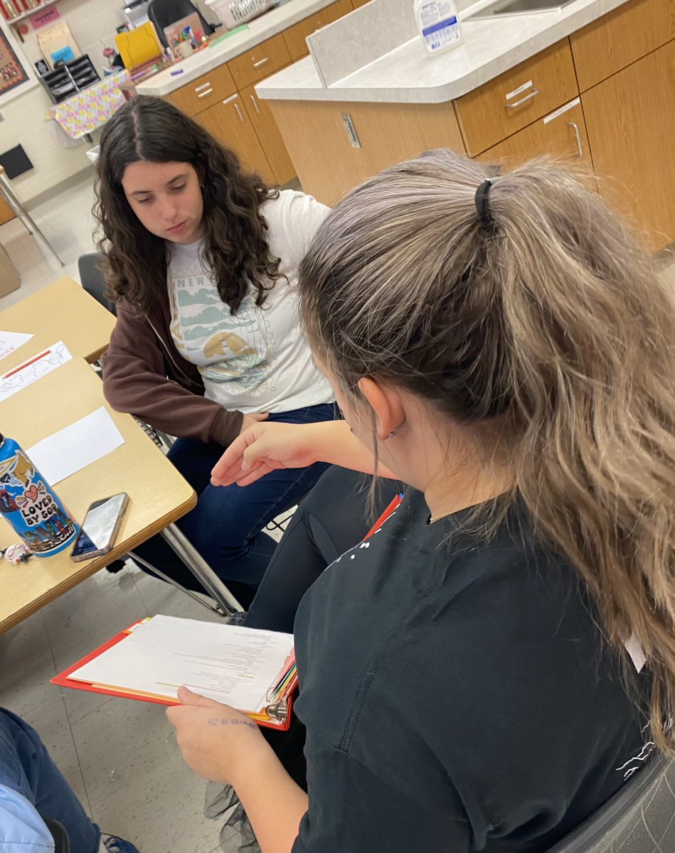 Feeling so blessed to have developed such a wonderful relationship between <a href="/awjhfccla/">Penta/AWJHFCCLA</a> &amp; <a href="/awhspentafccla/">PENTA/AWHS FCCLA</a>! Today HS members reached out to our JH members to welcome them &amp; assist w/ project ideas! <a href="/FCCLAOhio/">Ohio FCCLA</a> <a href="/NationalFCCLA/">National FCCLA®</a> <a href="/jerrygladieux/">Jerry Gladieux</a> <a href="/EwersEd/">Ed Ewers</a>