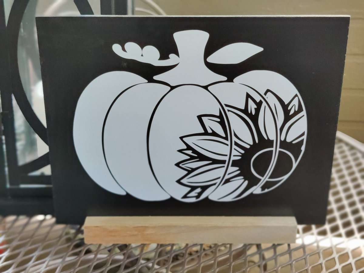 endocron_osu's tweet photo. Sunflower Pumpkin Chalkboard Sign, Fall Chalkboard Sign, Fall Farmhouse Sign, Farmhouse Pumpkin Sign
#Sunflower #ChalkboardSign #sign #FarmhouseSignFarmhouse #CreationsbyCasady #EtsySeller
πhttps://t.co/fMk29TyG3Z https://t.co/uwR7Bn6kzr
