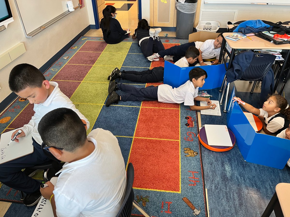 MsCuriel's tweet image. Students working in partners on a math word problem together discussing their strategies. 
#d83shines #mathwordproblems #partnerwork