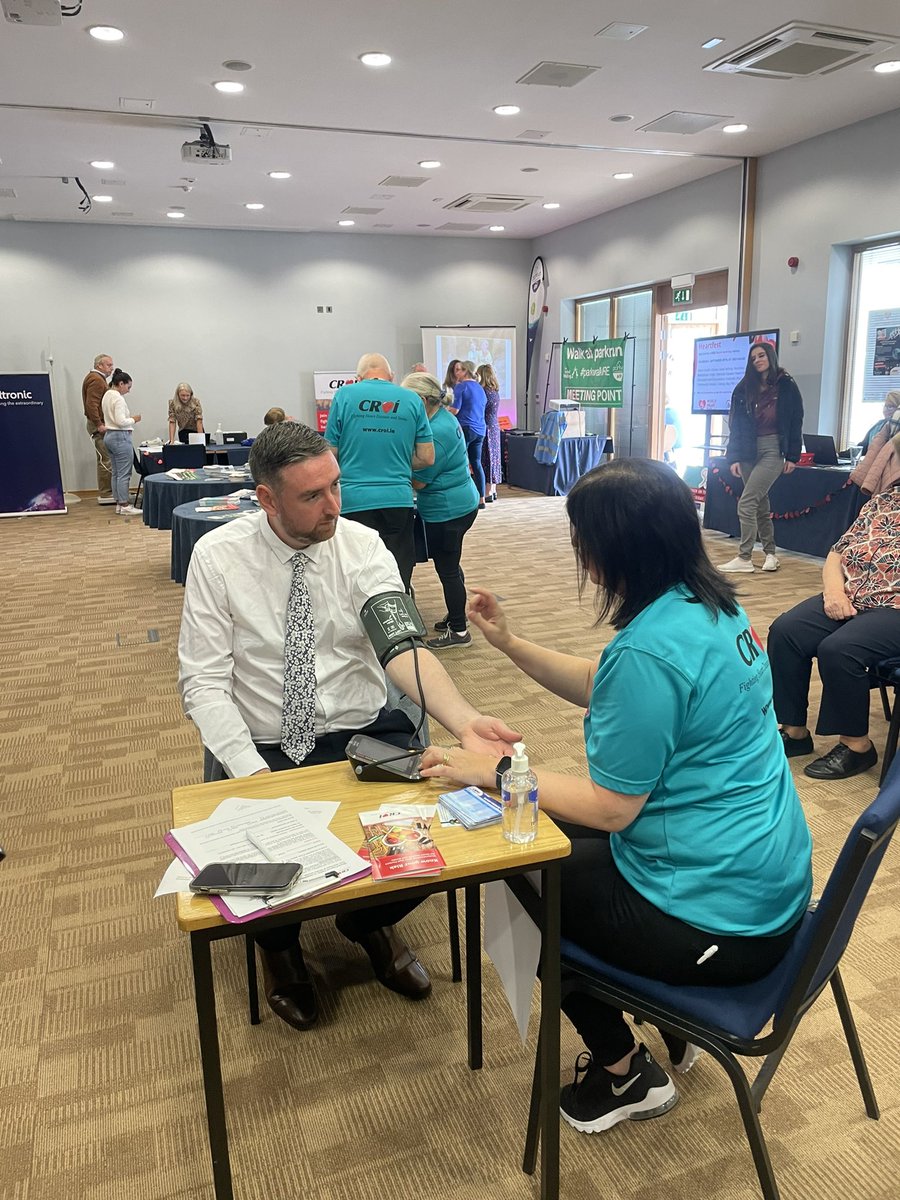 Edillonleetch's tweet photo. Thank you so much for being so generous with your time today @Mcubbard , it was a pleasure to welcome you to @CroiHeartStroke for #WorldHeartDay #HeartFest #WorldHeartDay22 Thank you also to @BenecolHCP for their sponsorship today. https://t.co/eY7h7ZhNXu
