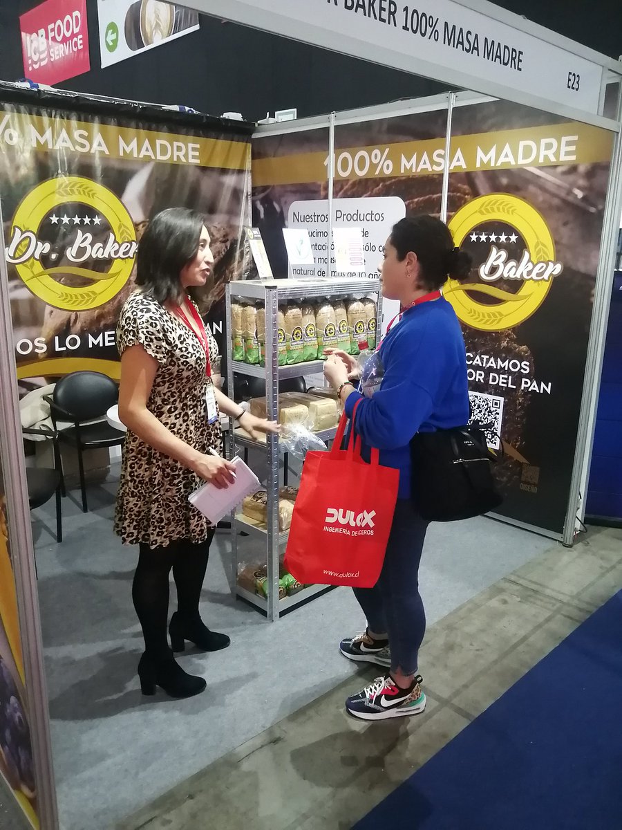 DrBakercl's tweet photo. La mejor opción para tu negocio, 100% masa madre, no usamos levadura industrial ni mejoradores. @eFoodService https://t.co/WwFOgE2LTk