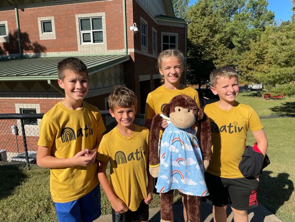 AnthonySchool's tweet photo. Going gold today for childhood cancer awareness month! Our students and staff enjoyed wearing gold and yellow today. #ChildhoodCancerAwarenessMonth #BrooklynProjectFoundation https://t.co/fTebJglEbJ