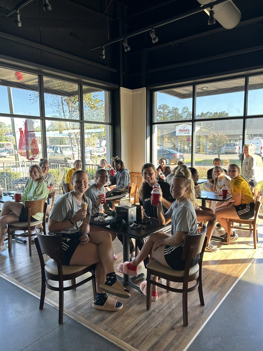 Aaron Longenecker tweet media