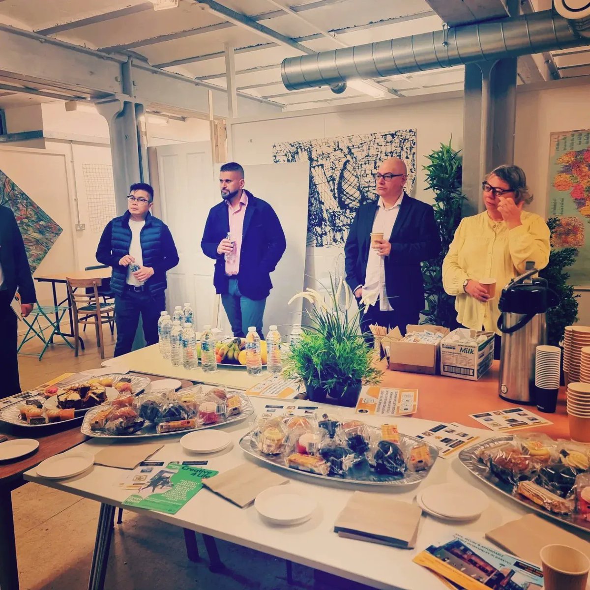 hivehublocal tweet media