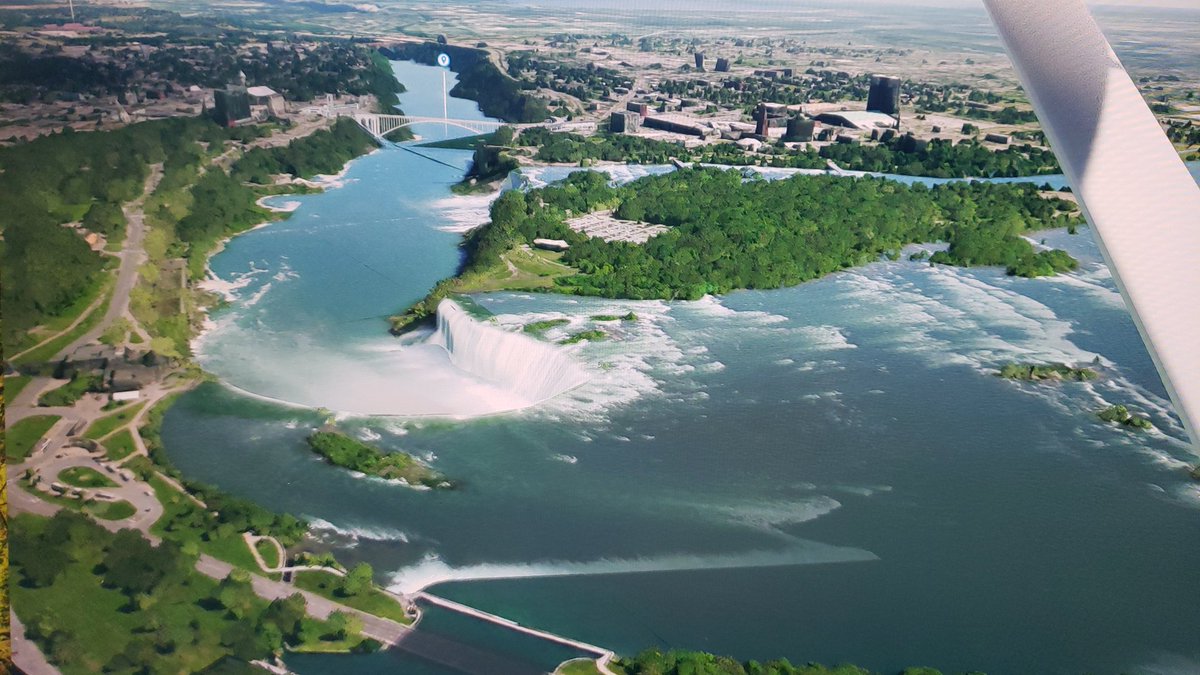 chamoeq's tweet photo. Niagara Falls
#MicrosoftFlightSimulator #aviationphotography #VirtualPhotography #Canada @MSFSofficial #WVPLandscape #GGELEMENTS https://t.co/BOef75XlvK