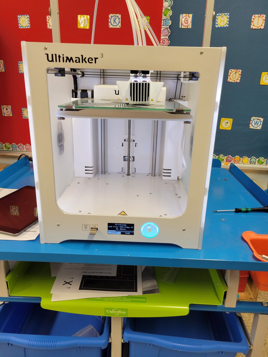 HeyBccs's tweet image. Flexible seating + collaboration + hands on activities + 3D printing = Making Math Fun! #welovebccs @CommunitySupt16 @D16Earlyed @D16LEADS @NequanMclean @stefanizinerman @OsseChi