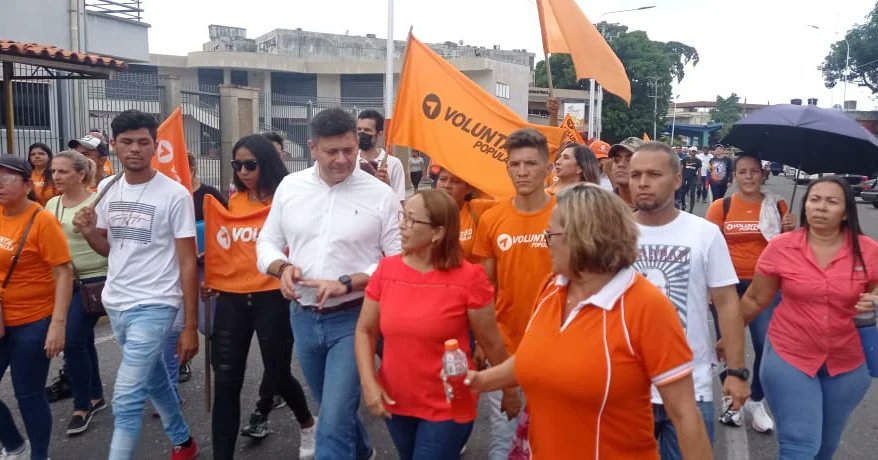 movimientosvpa's tweet photo. Hoy los Movimientos Sociales del Estado Portuguesa dijeron presente en la visita de nuestro Coordinador Político Nacional @freddysuperlano justo en la ciudad de Acarigua hoy cuando cumplen 402 años de su fundación. 
.
Seguimos firmes Portuguesa, lograremos la Libertad de Vzla. https://t.co/rZcdU0FU1d