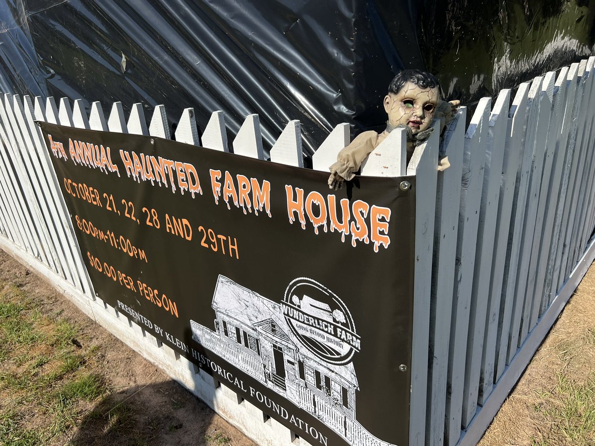 mr_wilsonsclass's tweet photo. It’s almost October! Which means it’s time for the 4th Annual Haunted Farm House!! Construction began today!! We hope you will join us on 10/21, 10/22, 10/28 or 10/29 for a scary good time!! @KleinISD @Kleinhistorical #hauntedhouse https://t.co/siZ61kfOpT