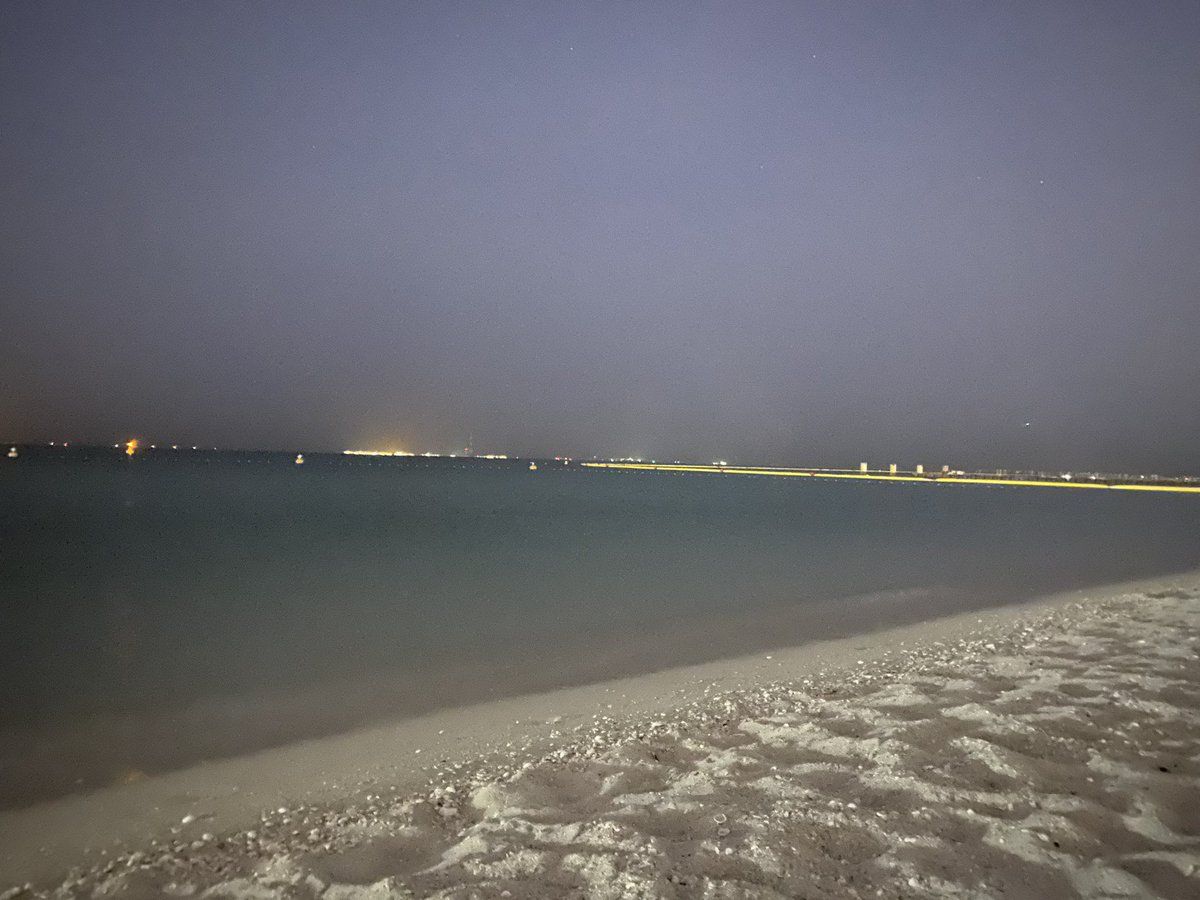 anonymousgee4's tweet photo. ATM. TARA KAYA? #dubai #uae #alterrigga #alterdubai #alteruae https://t.co/hyXR9otawV