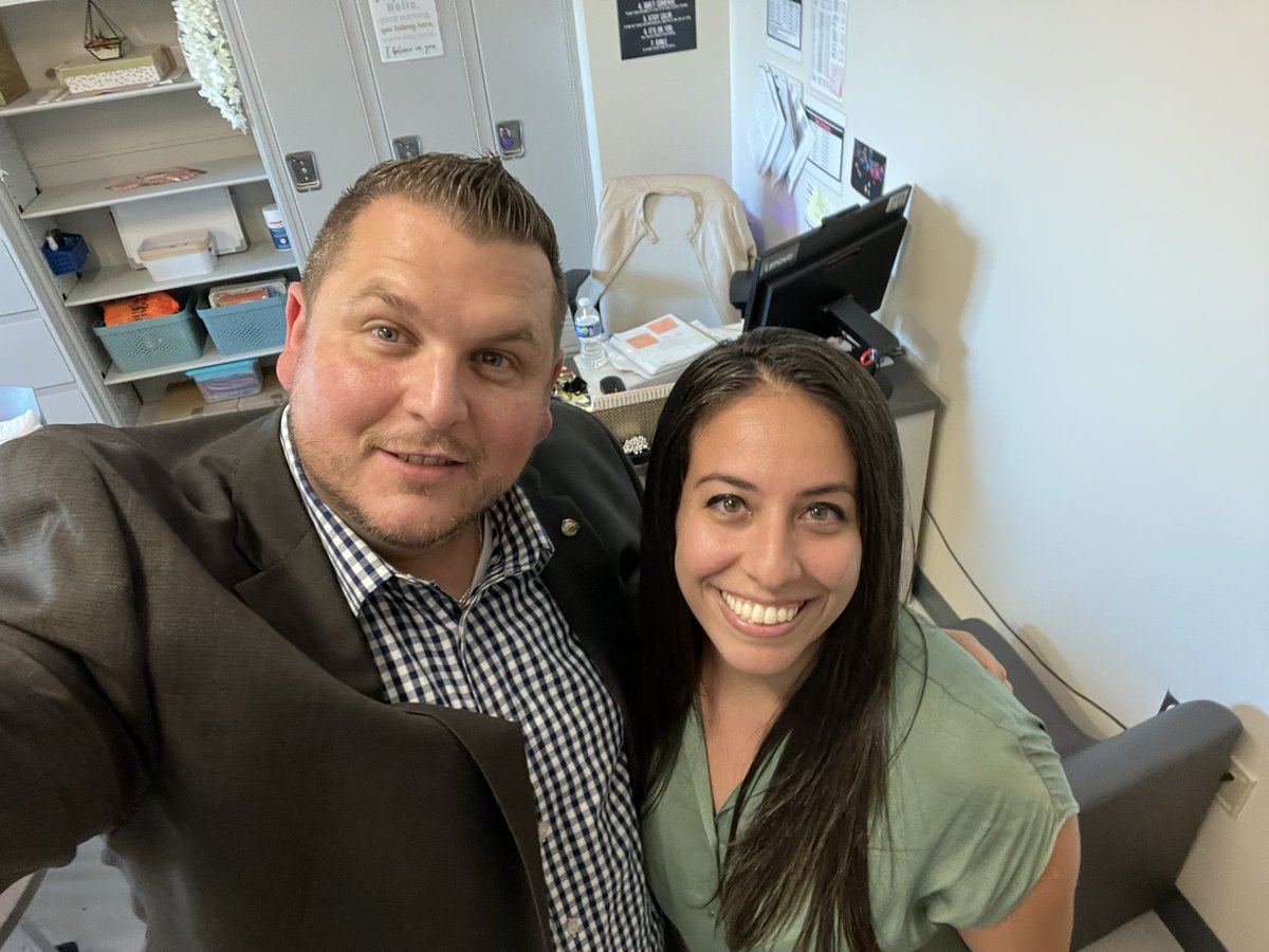 Russ_Lieberman's tweet photo. Visited @ArtsOff3rd today and met with Principal Nastasi and Rockstar School Counselor Marisa Fresneda! Check out her awesome counseling space! #D20strong #ALLmeansALL @20_doe @pretto_david @DOEChancellor @DK_BlackburnNYC @ruxdanika https://t.co/wWAGKsFP8K