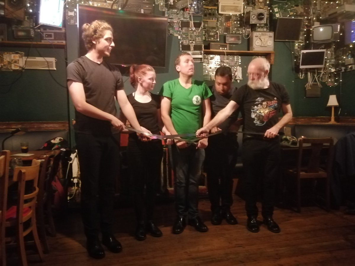 Brum_Rapper's tweet image. 2nd week of our revival
9 people at practice on Tues
Might have 2 more next week
Great to see Sam back with us in Birmingham
We even discussed a dance out...