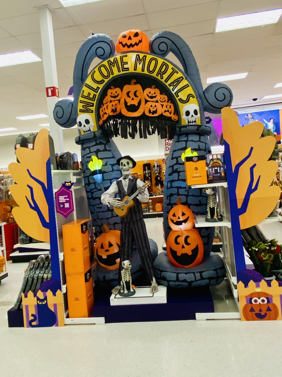 VMmeg2203's tweet photo. been so busy just now posting these pics from our seasonal Halloween set🎃 #2203 🎯 🎃                                                        ✨ sharing this months big wins ✨ https://t.co/qtoOjf9jhv