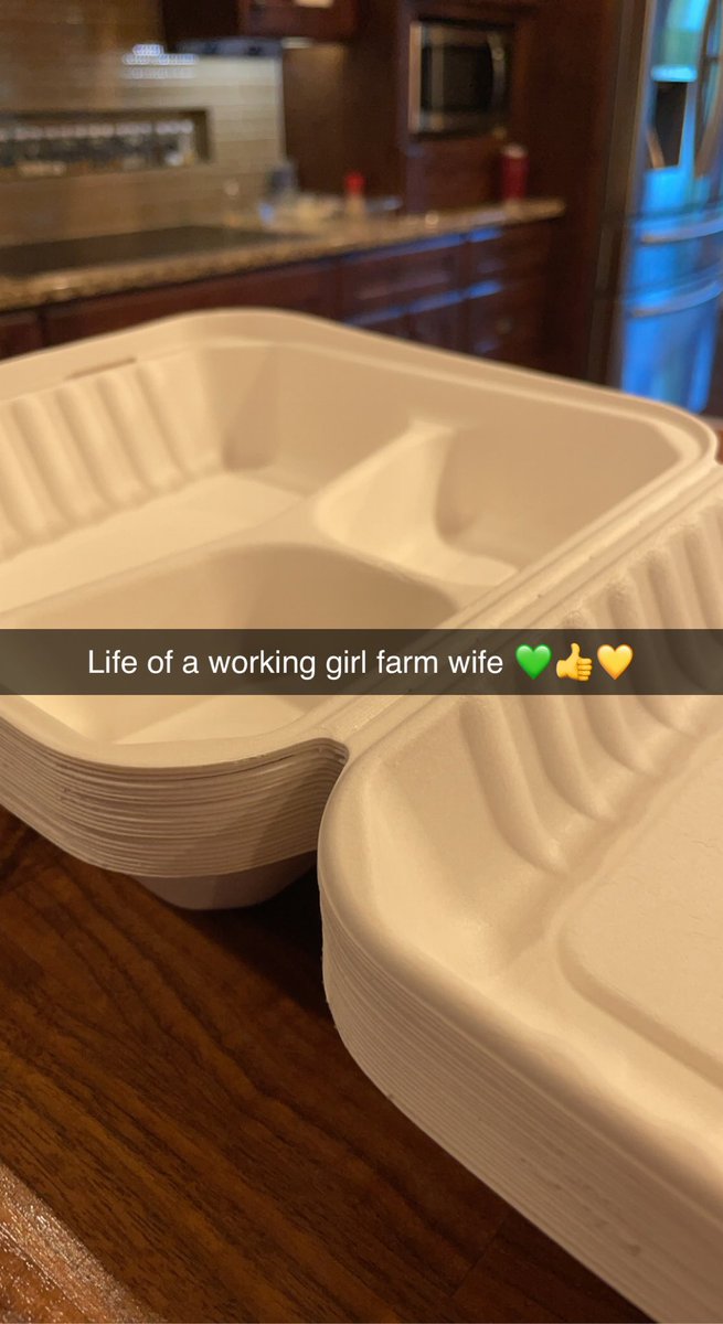 thefarmerette's tweet photo. #fieldmeals #harvest22  at least I don’t have to coordinate with anyone else for who is bringing what- lol 😂 https://t.co/6VGhzftO1p