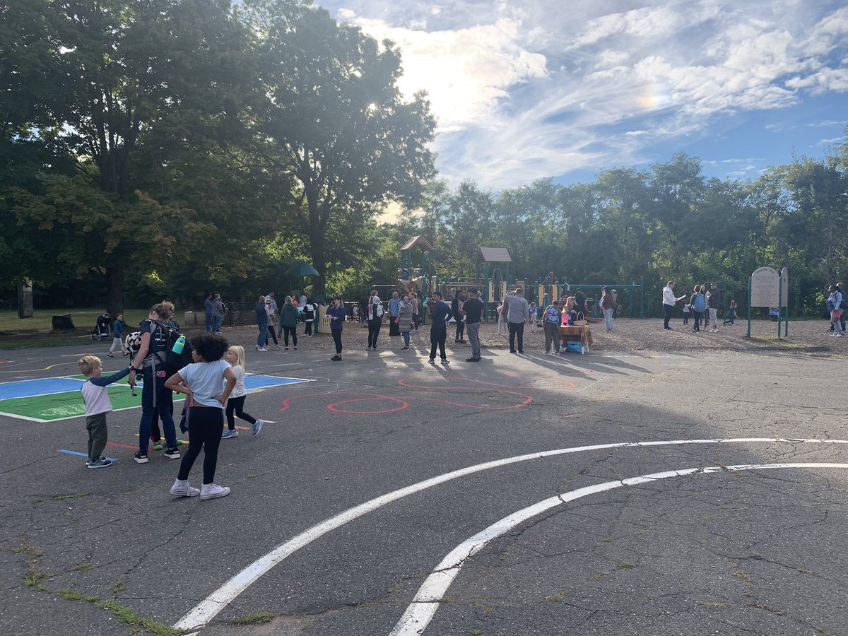 Union School tweet media