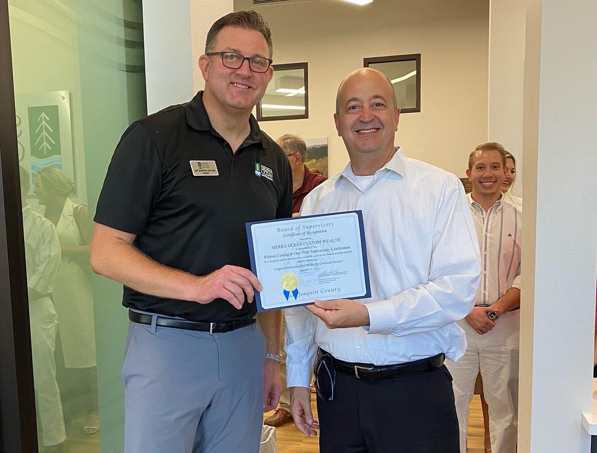Sup_Rickman's tweet photo. Congratulations to Sierra Ocean Custom Wealth on their ribbon cutting and one year Anniversary celebration.
#escalonca #escalon #sanjoaquincounty #riponca #cityofripon #riponchamberofcommerce https://t.co/qQRVJqEGFg