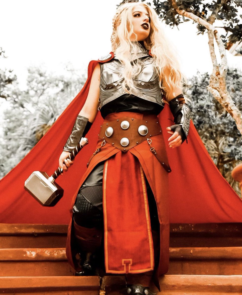 allnewthor's tweet photo. @thorofficial @shopDisney @Xbox i’m the mightiest thor fan because of my massive love for jane as thor. for years i’ve collected all her runs and volumes, i’ve cosplayed her, even gotten her tattooed, and collect basically all the merch of her i can find! 💗⚡️🌩🔨#ThorSweepstakes https://t.co/hKiNMSRbPf