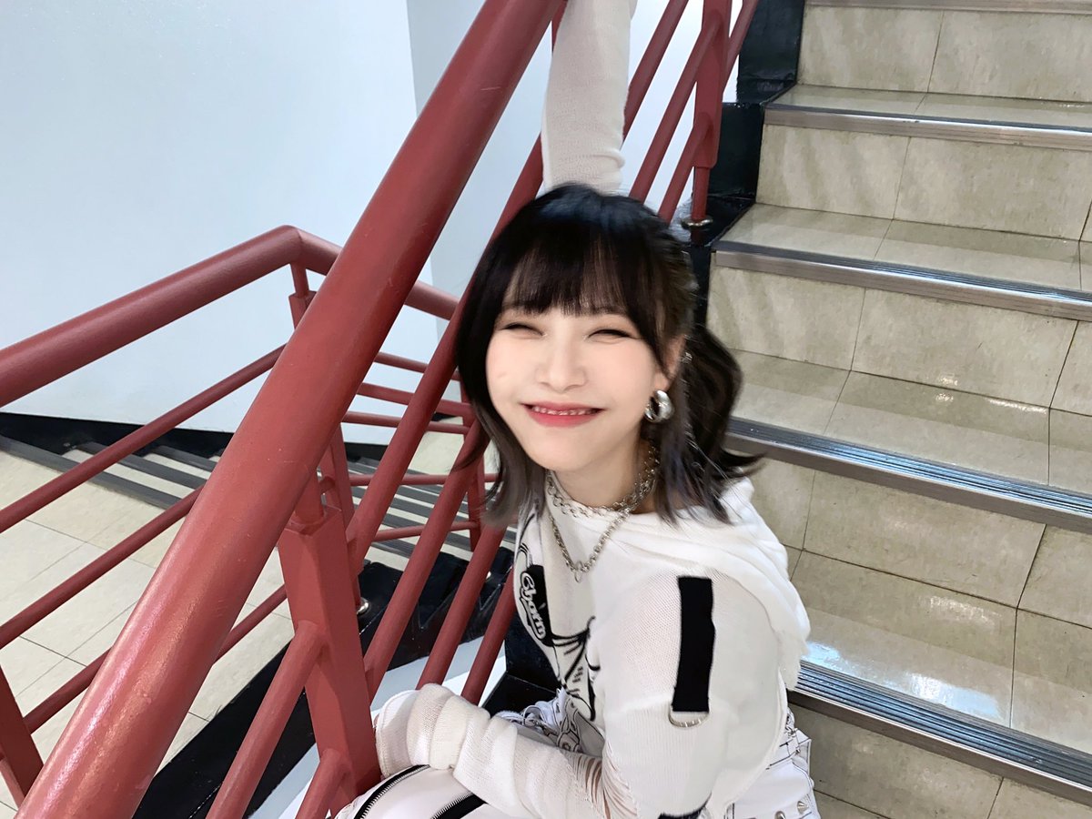 m1stworld's tweet photo. Despertar sabiendo que desde hoy existe el #𝚃empt͟ed·𝙾𝚂𝚃ː弐つ es el gusto más grande de toda mi vida 🐭 no les miento cuando digo que #𝚂un·𐀔·𝚂tatio͞n es todo to this little rat, puedo decirles con seguridad que #𝟸𝟿𝟶𝟿𔘓𝙿remiere lo es todo.

𝚊dora(ble)'s world 🎀♡ https://t.co/dUIkQnFkvU