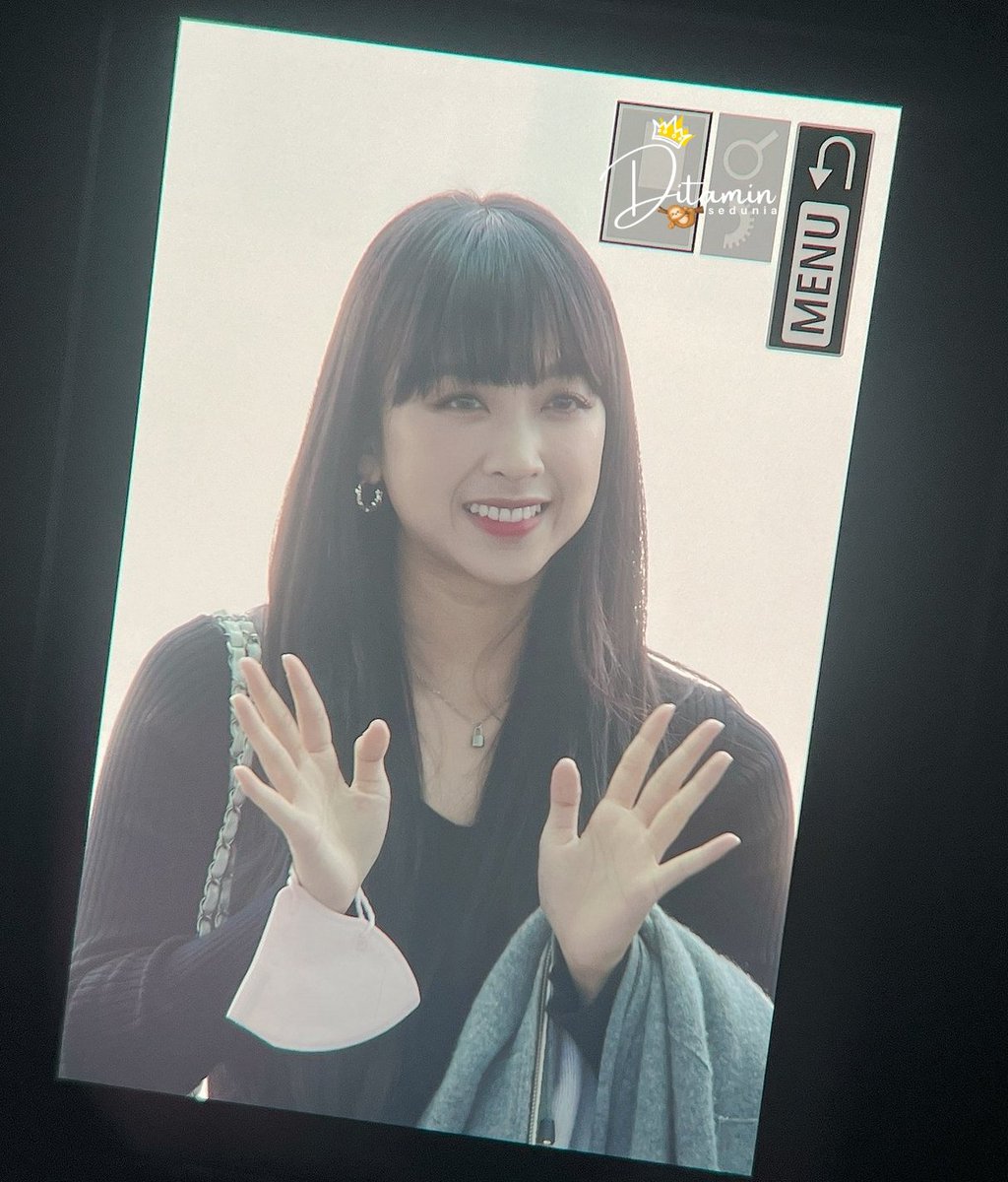 dtmsdna_'s tweet photo. [30/9/2022] Preview ICN departure to KCON Arab Saudi SECRET NUMBER

My Princess in black 🖤

#SECRET_NUMBER #DITA #시크릿넘버 #디타 @5ecretNumber https://t.co/4NJ9oaH2KY