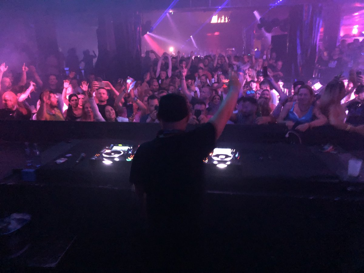 Wow thanks everyone at Eden in #Ibiza tonight Big Love x #trancefamily ⁦<a href="/eden_ibiza/">Eden Ibiza</a>⁩