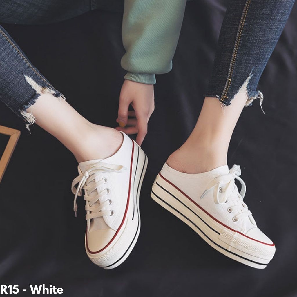 twosdy2's tweet photo. Sneakers slop bahan kanvas

🌟 4,7
🔗 https://t.co/hklsmIjLcL

Tag. #racunshopee
Rekomendasi Sneakers wanita shopee racun sepatu wanita kanvas https://t.co/OImPBJNcz4
