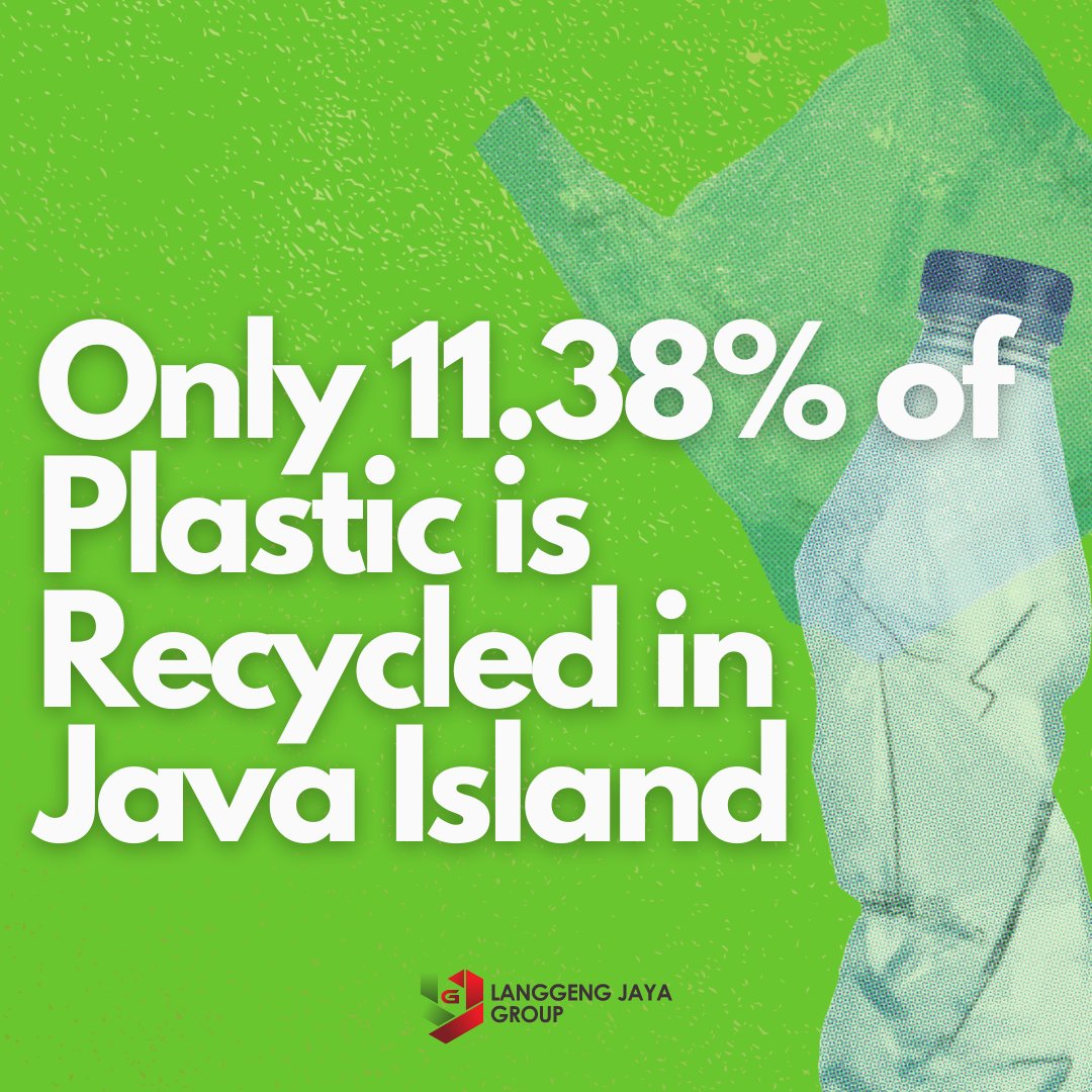 ljplastindo's tweet photo. Although there has been some effort to decrease the amount of plastic waste being produced in Indonesia, up until now plastic waste is still an unsolved problem in Indonesia ...thats why we're working to innovate better in plastic industry #plastic #plasticissue #environmentissue https://t.co/9sz2XxMCyA