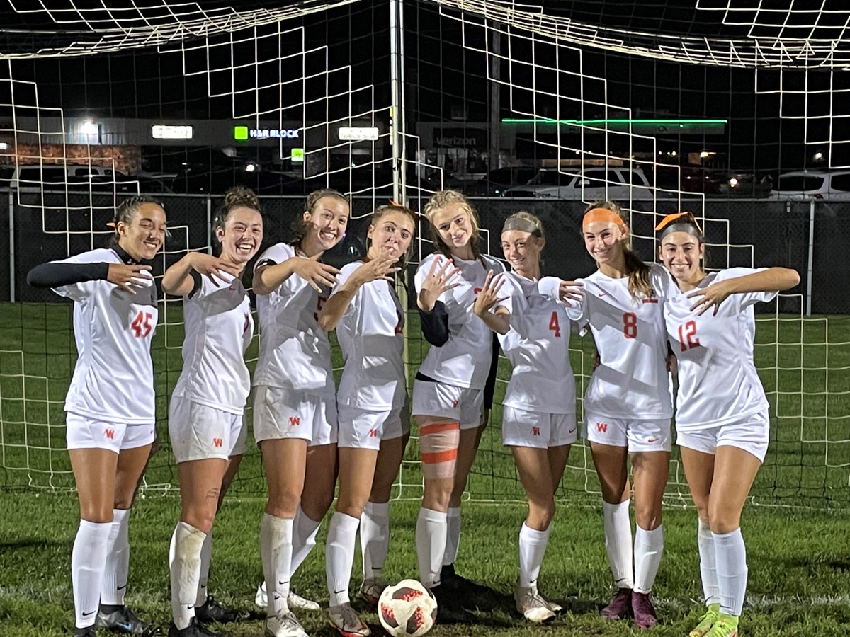 WCHS_LTSoccer's tweet photo. A great team finishes a great regular season!  7-0 in against Northern Lakes Conference foes!  

8 Lady Tiger Seniors who will finish their high school careers having won outright or shared the NLC title each year.

Congratulations Warsaw Lady Tiger Soccer! https://t.co/K324vadORV