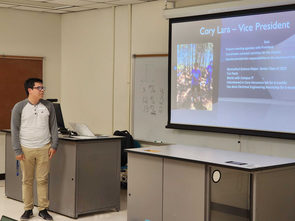 TAMUCC_SACNAS's tweet photo. This week's general meeting was great!
If you missed it, we talked about what SACNAS is about, who our officers are, and our future plans.
Join us this coming Tuesday for our next workshop!

#SACNAS #TAMUCC #ISLANDERS https://t.co/YYQ0FpZMda