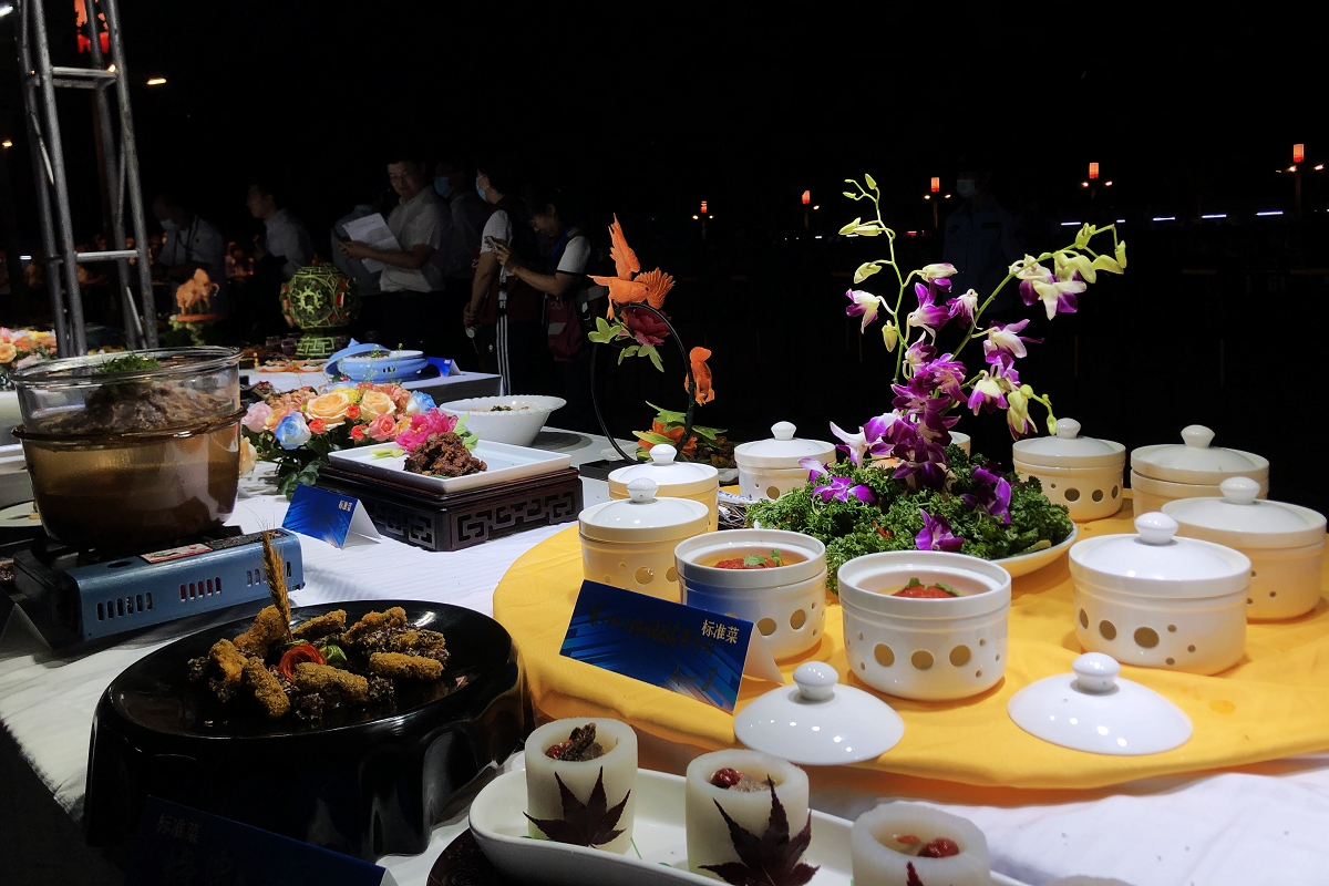 TouchShandong's tweet photo. 2022 #Shandong Gaoqing Black #Ox Festival kicked off in Zibo, China's #Shandong province on Sept 29, aiming to accelerate the upgrading of the black #cattle industry and build a 10-billion-level #industrialcluster along the #YellowRiver.#MyHometownisShandong #shandongimplement https://t.co/IjNuYWoVKS