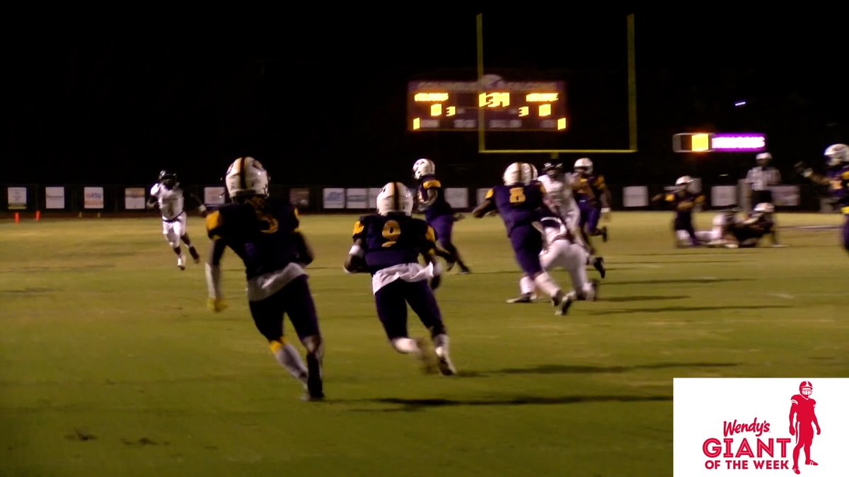 wtvafnf's tweet photo. The @Wendys Giant of the Week is Columbus High School DB Destin
Poindexter (9). https://t.co/EHjg7bpo7d https://t.co/KJkSwttKg1