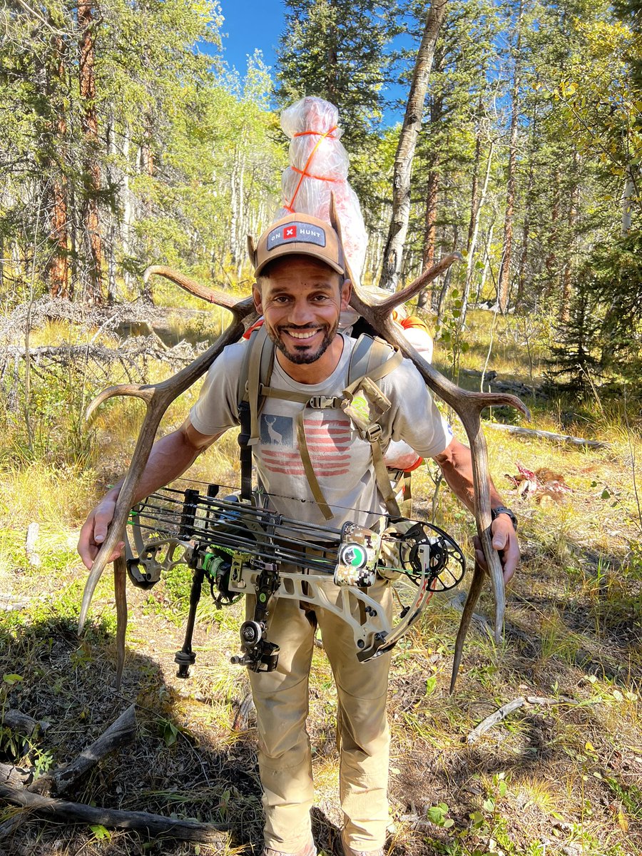 What an amazing Colorado Elk Season!!! The team fully tagged out!!