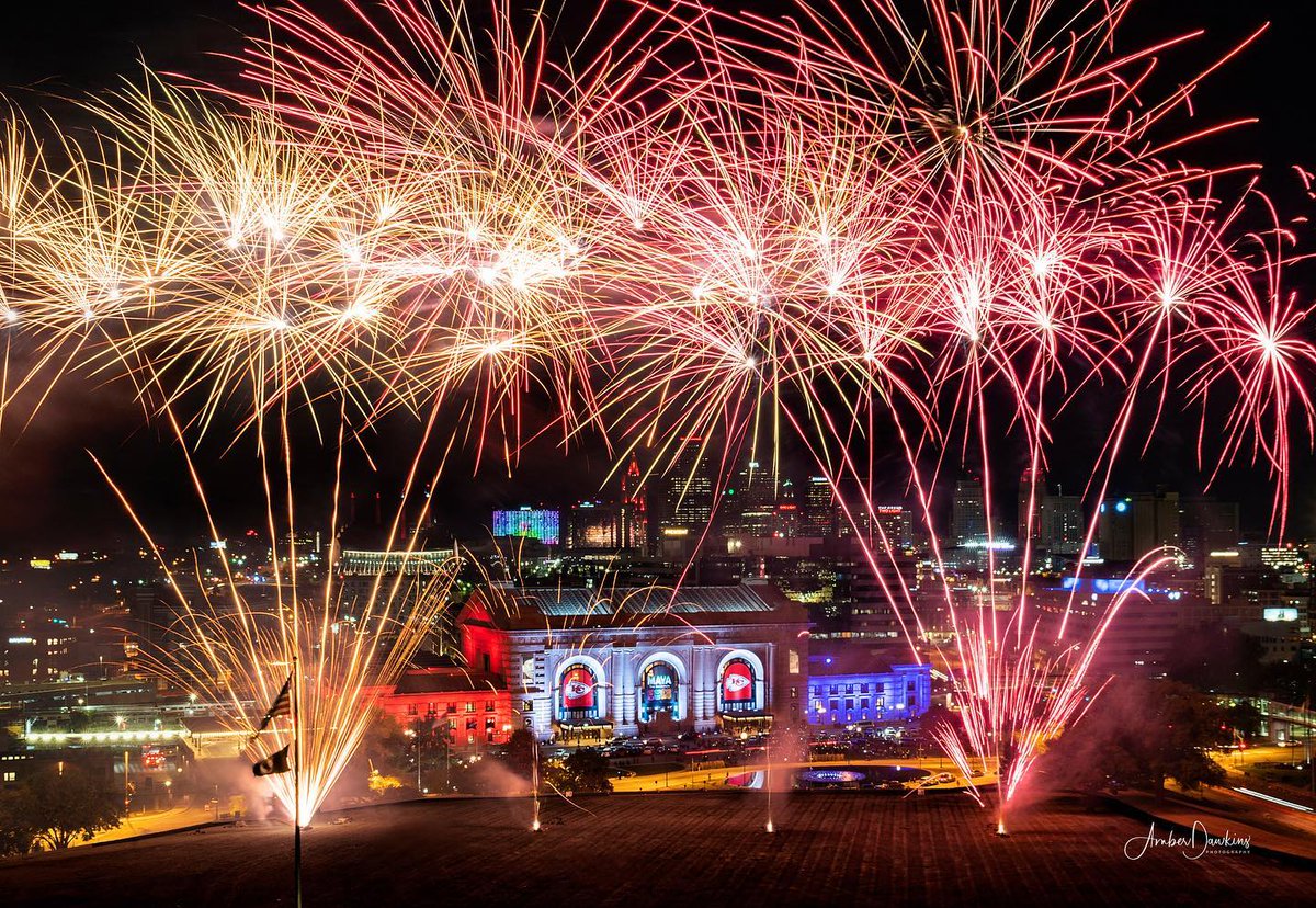 Union Station KC tweet media