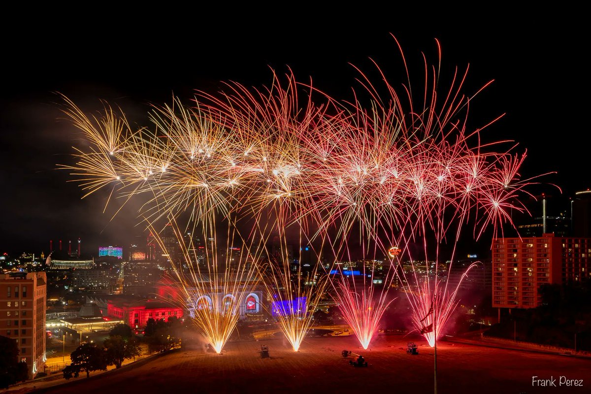 Union Station KC tweet media