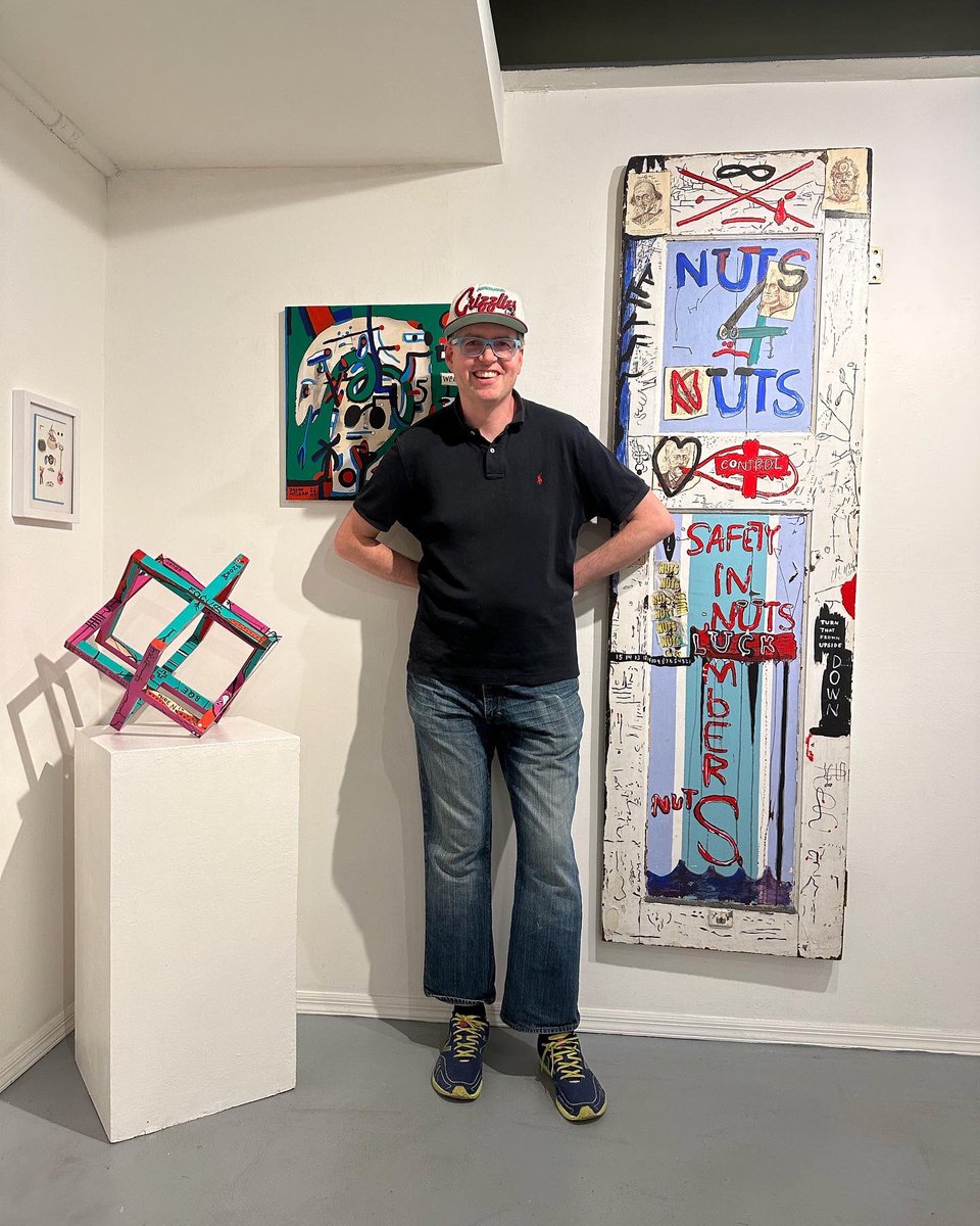 jasonmcleanart's tweet photo. opening Friday @VanDerPlasG royal flush exh !!#jasonmcleanstudio #aldiaz #devonmarinac #susanday and others upstairs #lacrueeyebrow upstairs !! 6-9 pm 156 orchard in #les #nyc https://t.co/1iPhBQ2PAE
