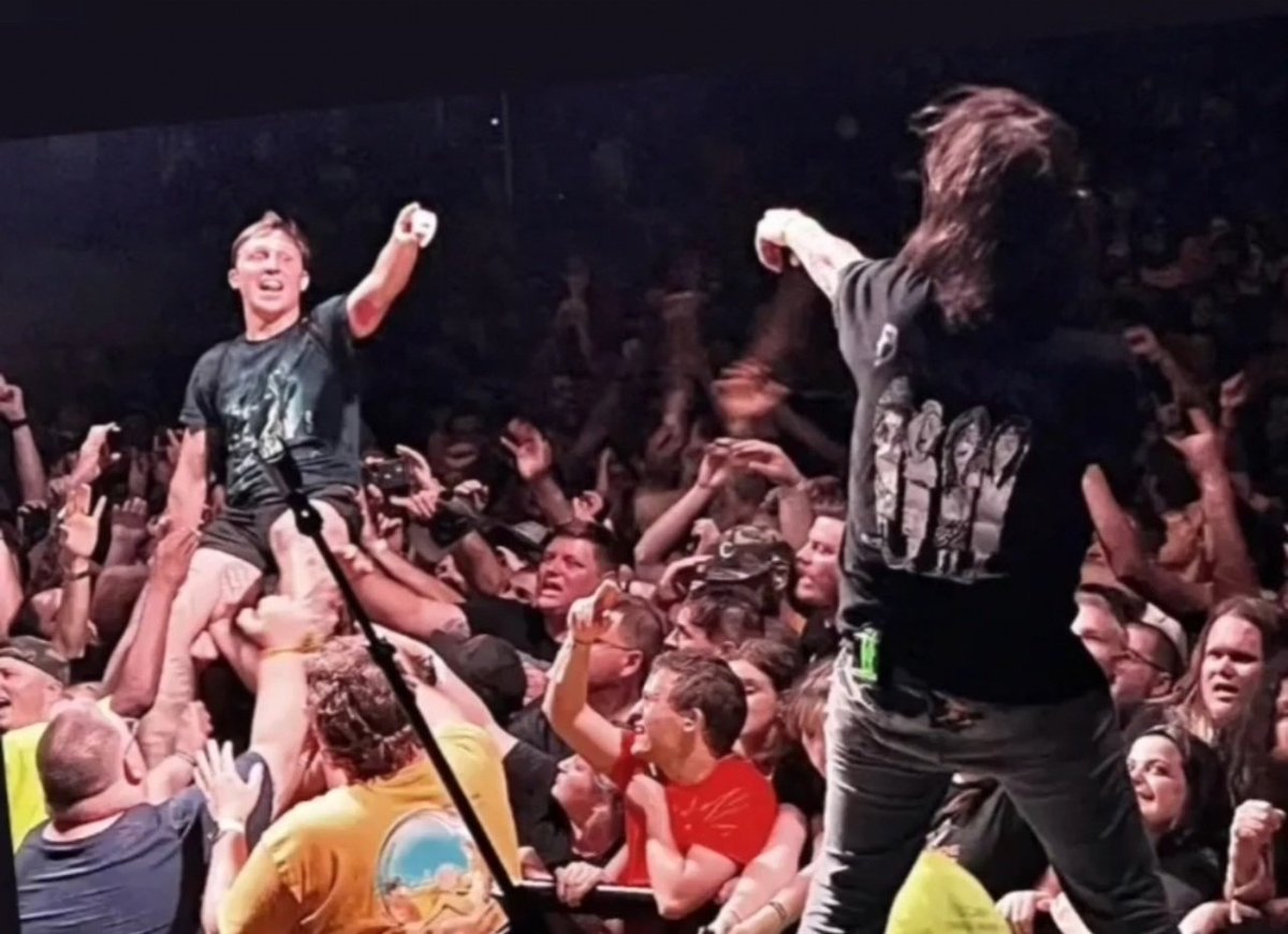 We want to extend our deepest appreciation to everyone who made it out to our shows at both  @tampaorpheum and @furnacefest! Being welcomed back to the stage with the level of energy you brought was beyond what we could've expected. Love you all -- never give up!