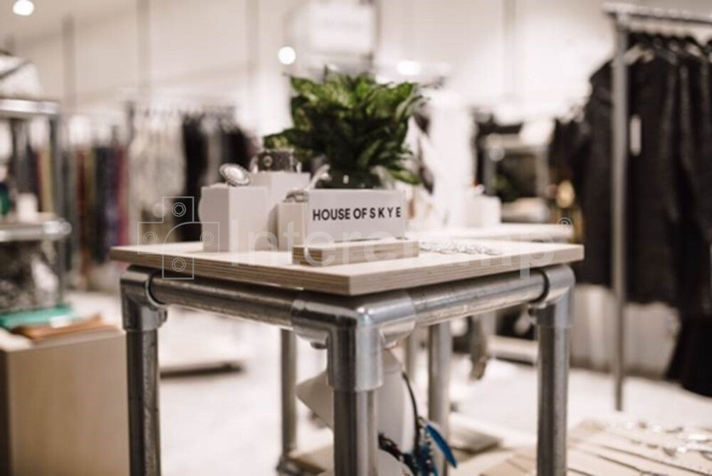 InterclampAU's tweet photo. Thinking of starting a cost-effective industrial design project?
Interclamps are commonly used when creating shop fittings, retail displays and even #DIY home projects!
#Interclamp #TheRightConnection #BuildItBetter โ
#photography #retail #keyclamp #modern #industrialdesign https://t.co/a1WSYdbBeB